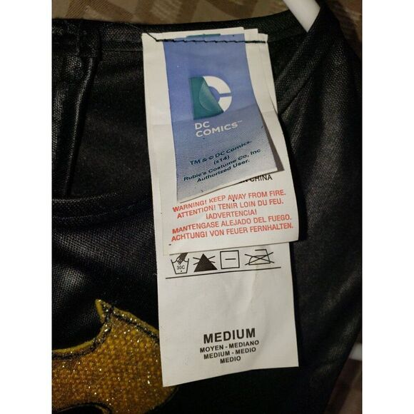 Girls DC Comics Batgirl Deluxe Costume Set 6 piece set Medium NWOT - Picture 8 of 8